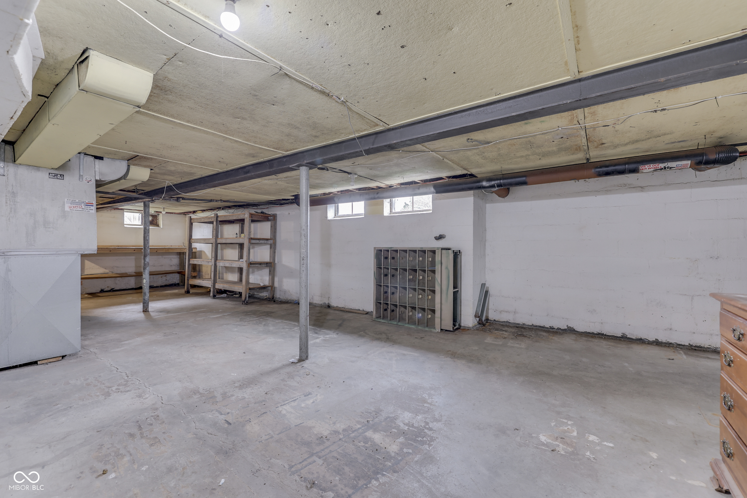 1601 Southern Avenue Beech Grove, IN 46107 - Photo 24 of 43