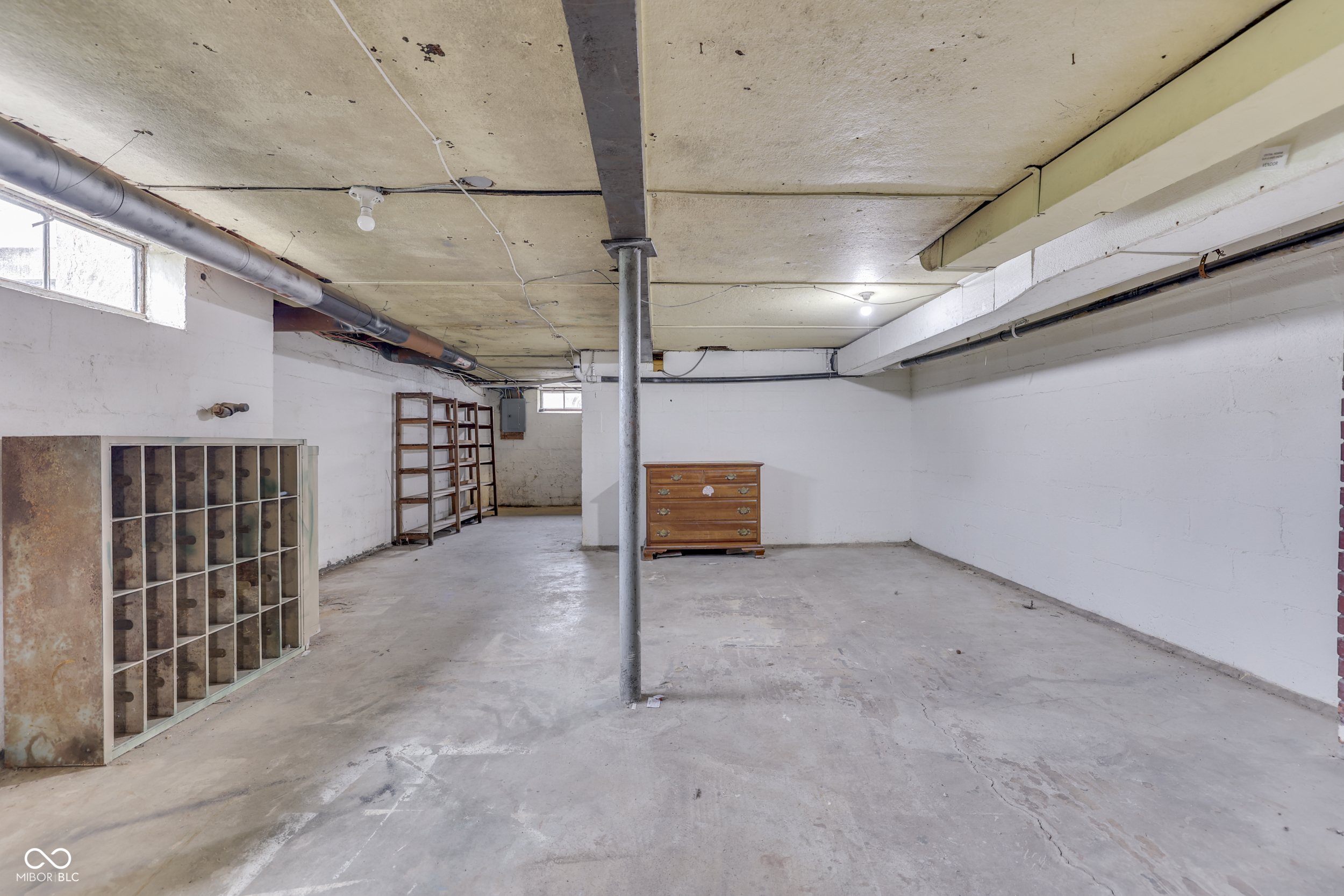 1601 Southern Avenue Beech Grove, IN 46107 - Photo 25 of 43