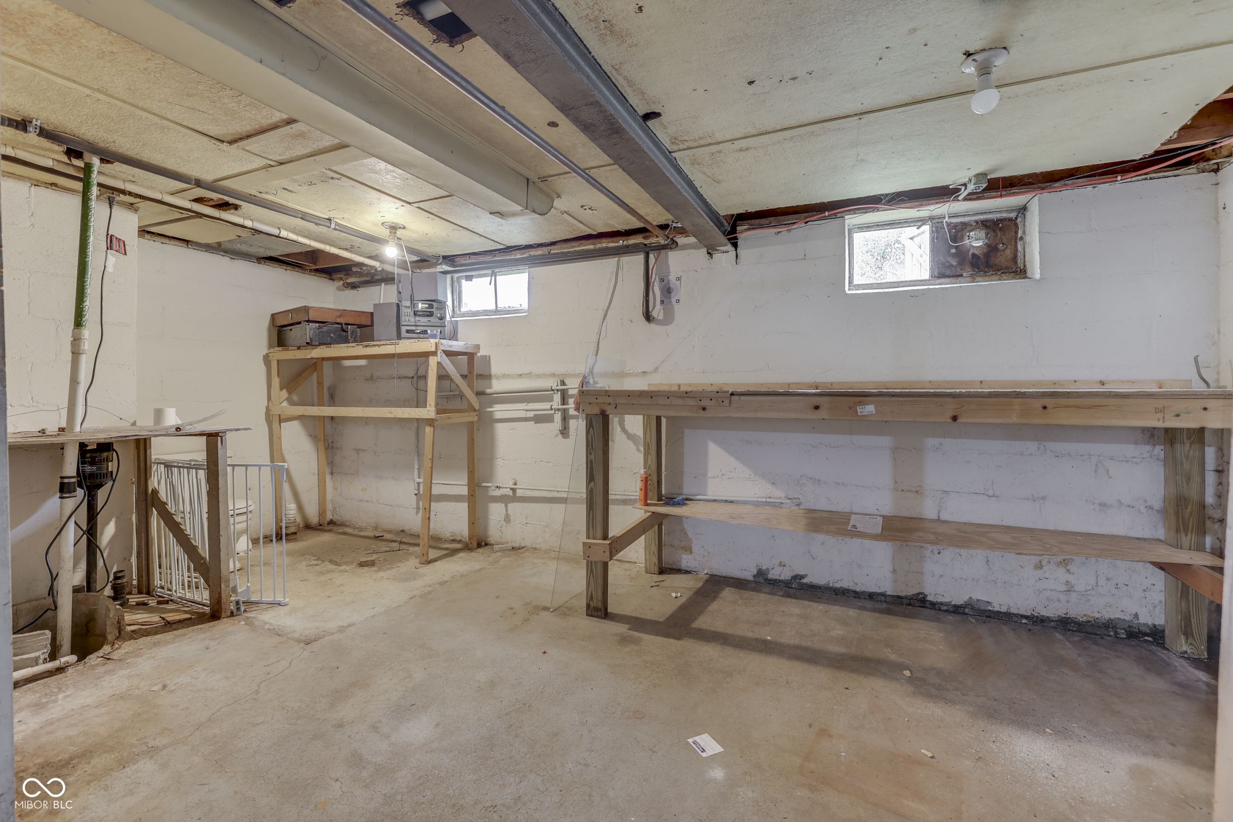 1601 Southern Avenue Beech Grove, IN 46107 - Photo 27 of 43