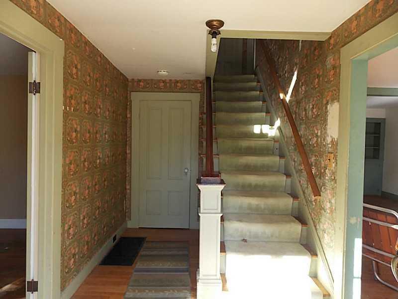 129 Brave Boat Harbor Road Kittery, ME 03905 - Photo 6 of 19 Exterior Front.