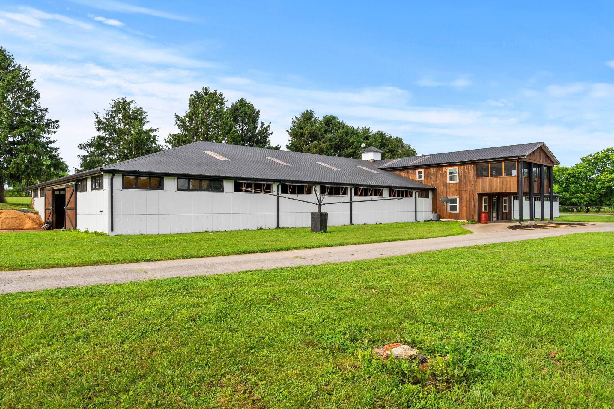4160 Lexington Road Danville, KY 40422 - Photo 29 of 119 F2005125