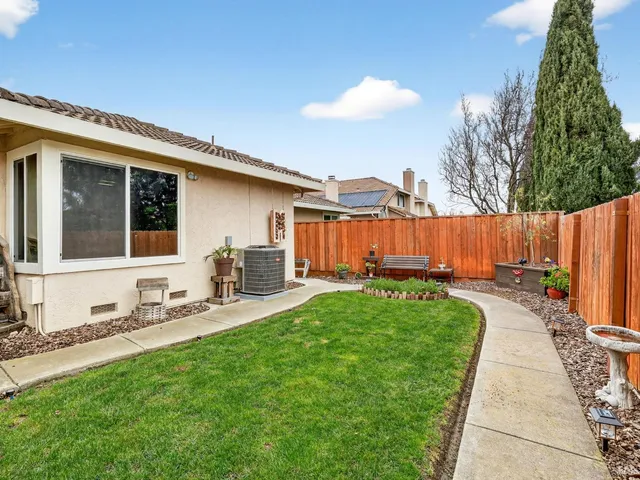 $575,000 | 1120 Courtland Court, Fairfield, CA 94534