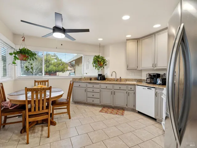 $575,000 | 1120 Courtland Court, Fairfield, CA 94534