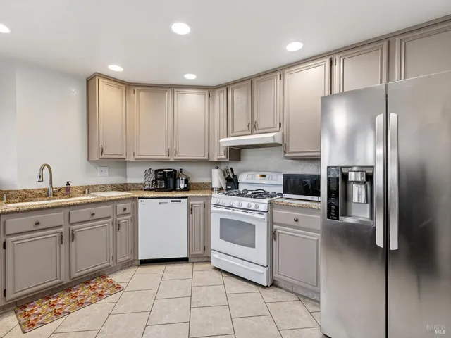 $575,000 | 1120 Courtland Court, Fairfield, CA 94534