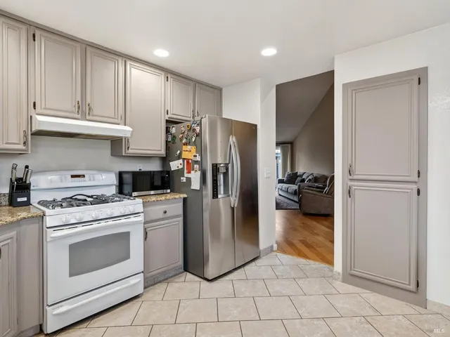 $575,000 | 1120 Courtland Court, Fairfield, CA 94534