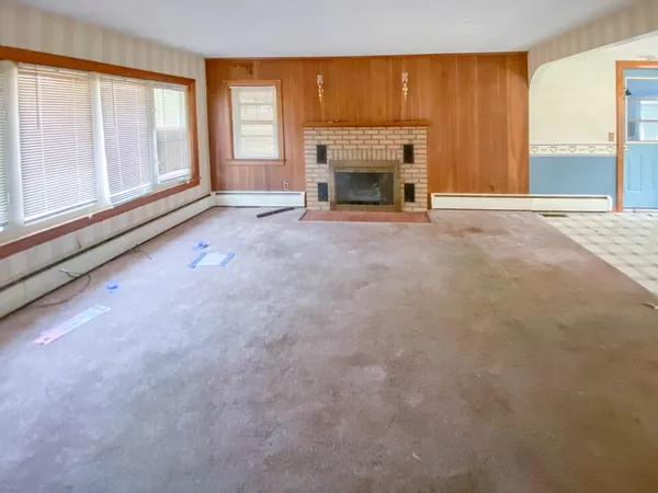 $390,000 | 78 Franklin Street, Douglas, MA 01516
