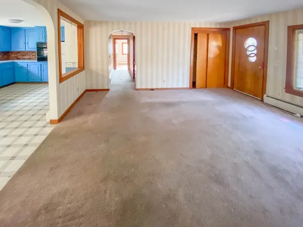 $390,000 | 78 Franklin Street, Douglas, MA 01516