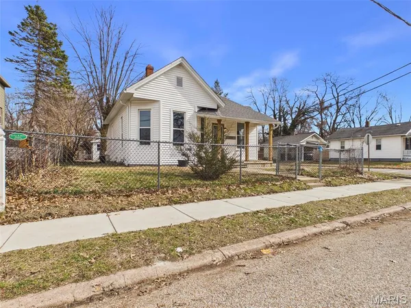 $232,000 | 218 South Fillmore Street, Edwardsville, IL 62025
