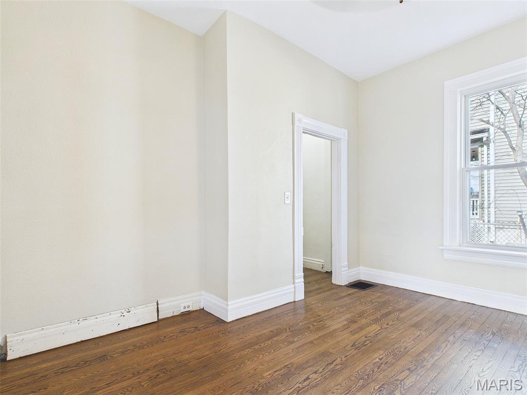 218 South Fillmore Street Edwardsville, IL 62025 - Photo 27 of 31