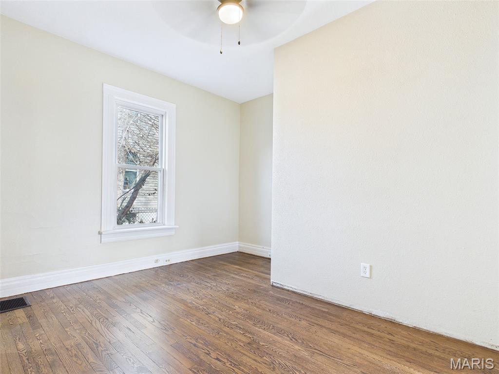 218 South Fillmore Street Edwardsville, IL 62025 - Photo 28 of 31