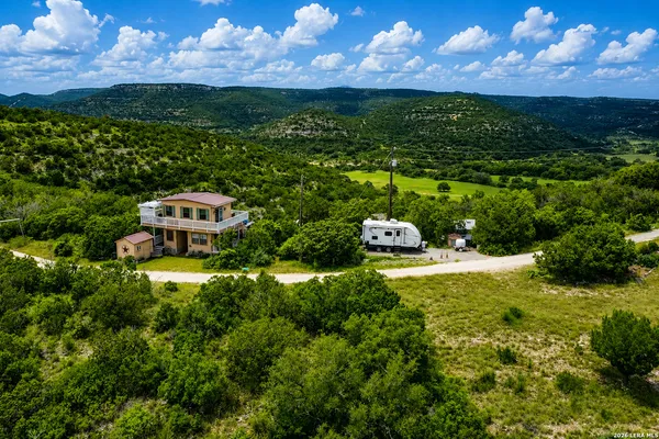$240,000 | 982 Skyview Lane, Camp Wood, TX 78833