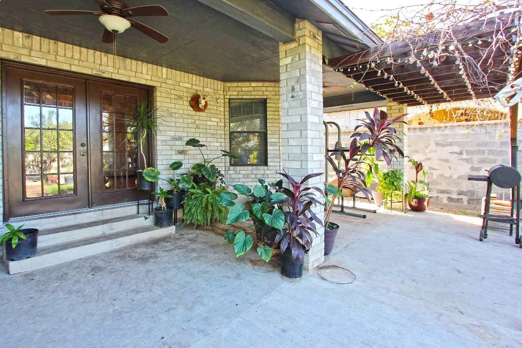 8922 Lady Di Loop Laredo, TX 78045 - Photo 19 of 20 Gallery Image 19