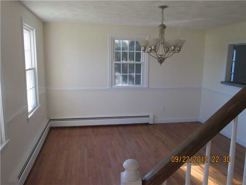 5 Wayland Road Bristol, RI 02809 - Photo 3 of 21 Exterior Front.