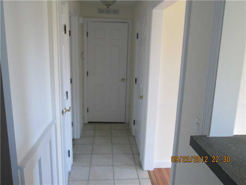 5 Wayland Road Bristol, RI 02809 - Photo 5 of 21 Exterior Front.