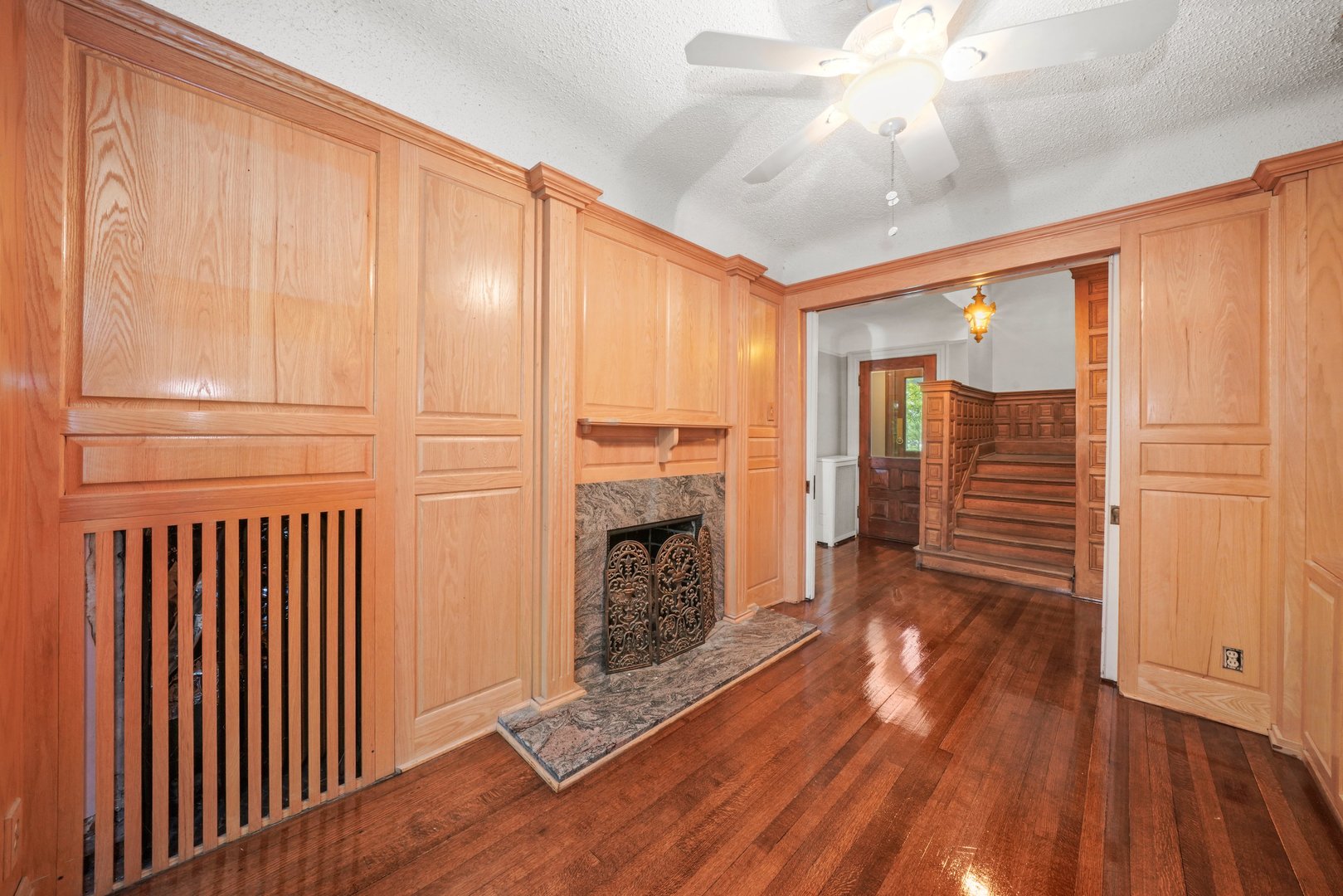 145 Bartram Road Riverside, IL 60546 - Photo 6 of 34