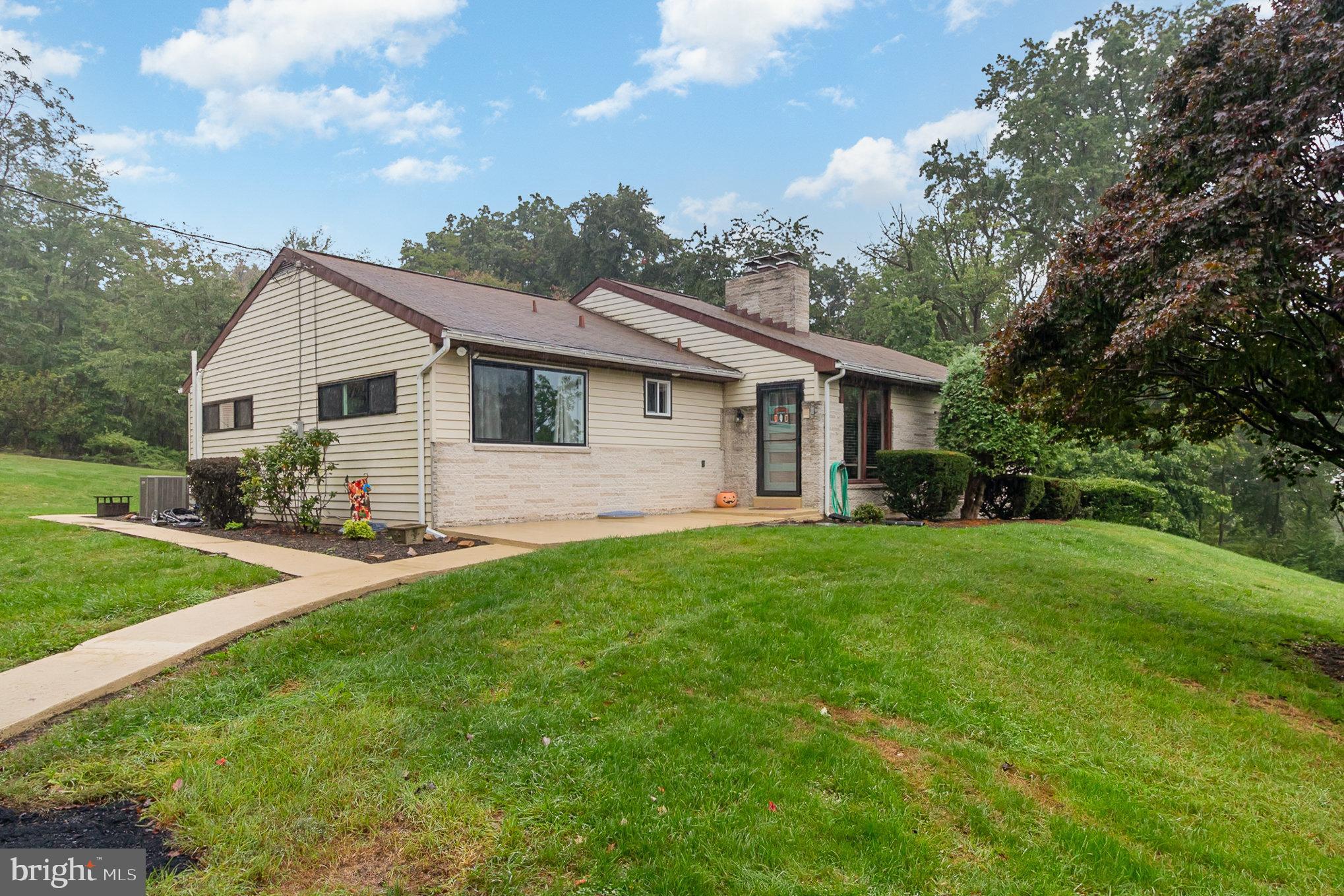 4625 Mountain View Road Harrisburg, PA 17110 - Photo 1 of 42 Gallery Image 1