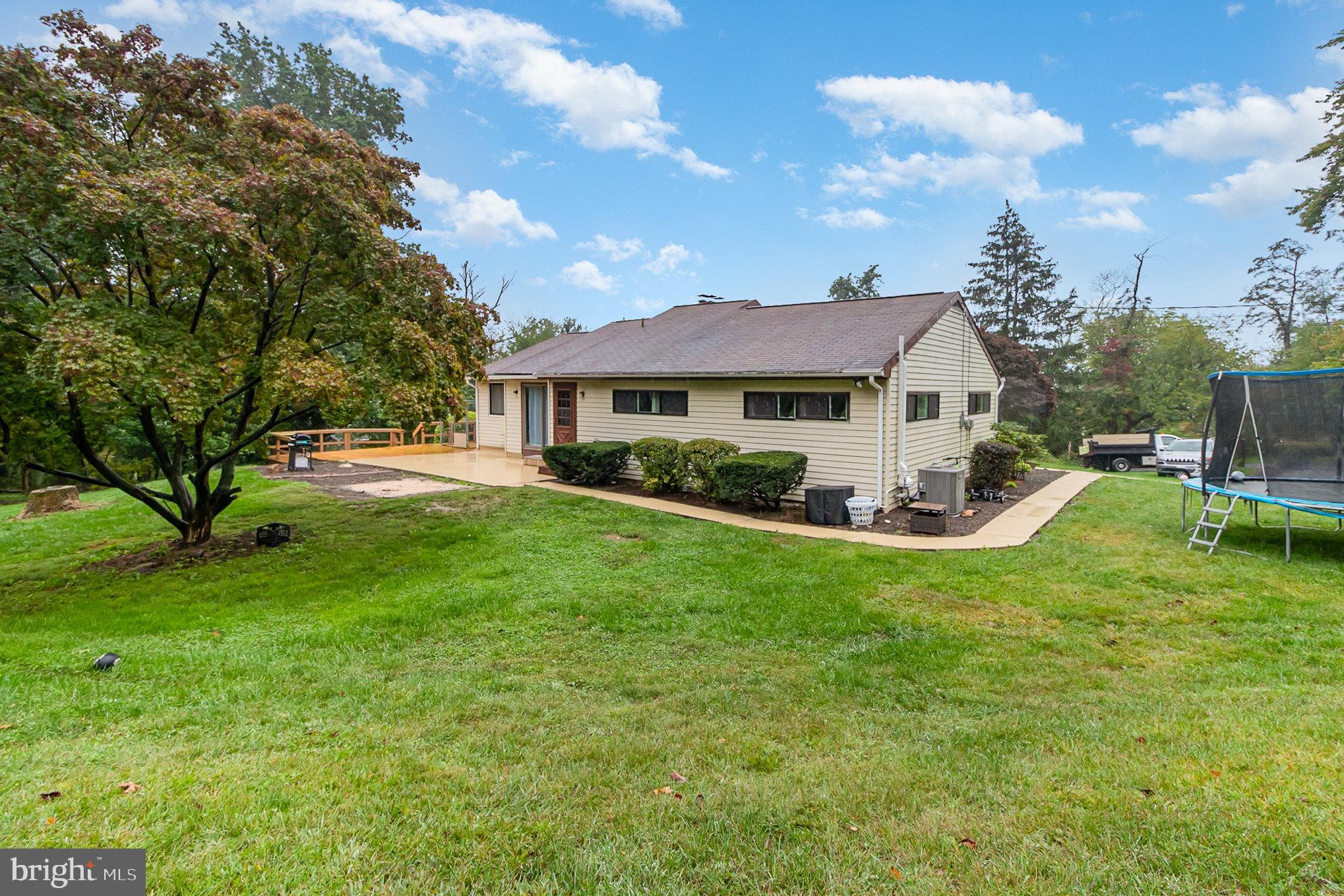 4625 Mountain View Road Harrisburg, PA 17110 - Photo 31 of 42 Gallery Image 31
