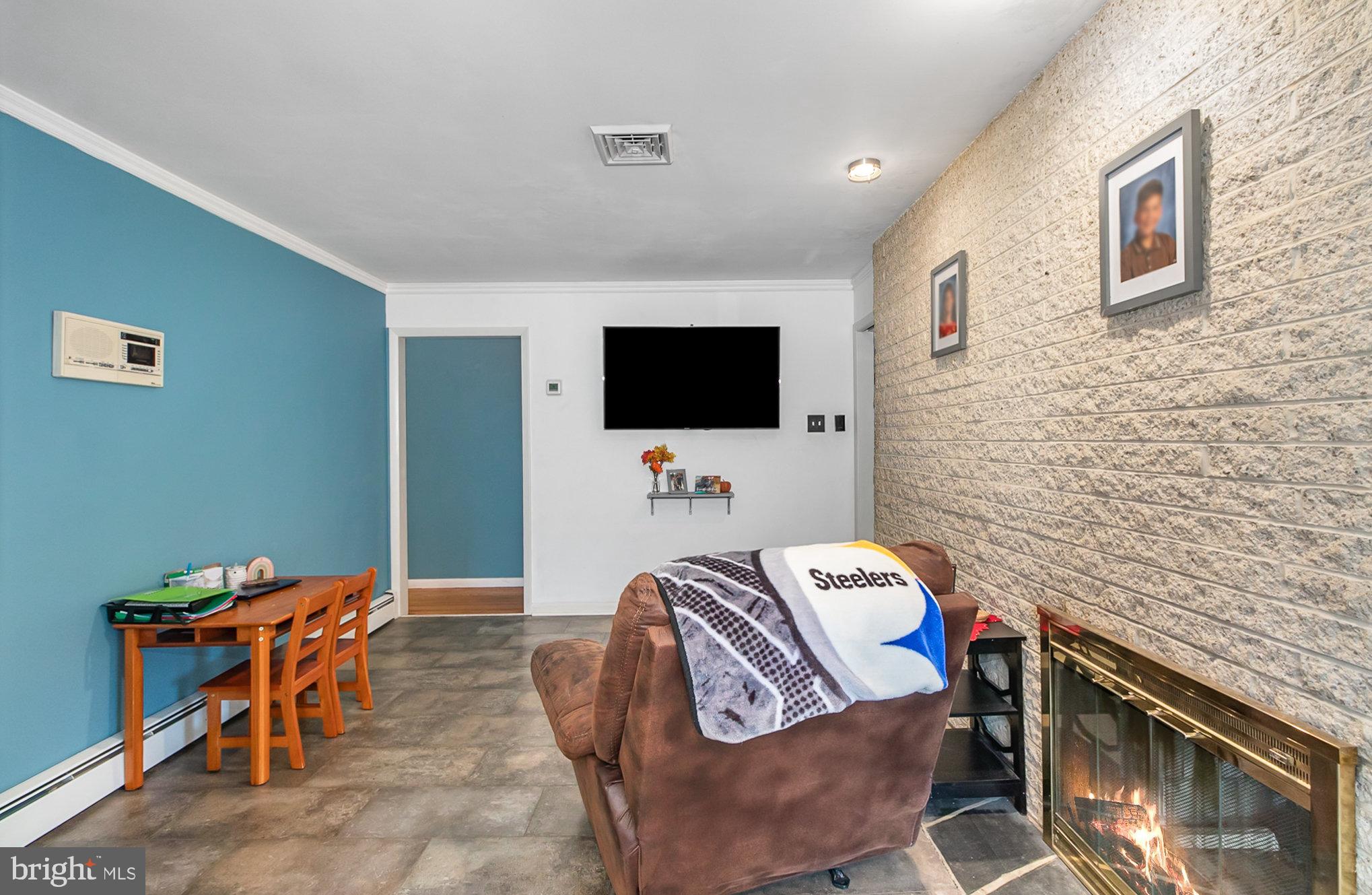 4625 Mountain View Road Harrisburg, PA 17110 - Photo 8 of 42 Gallery Image 8
