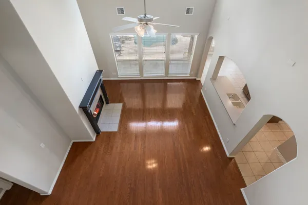 a view of entryway
