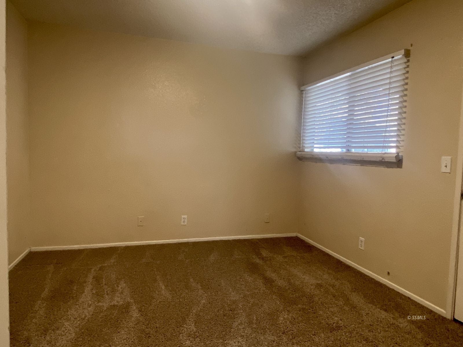 241 South Richmond Road Ridgecrest, CA 93555 - Photo 25 of 28 Gallery Image 25