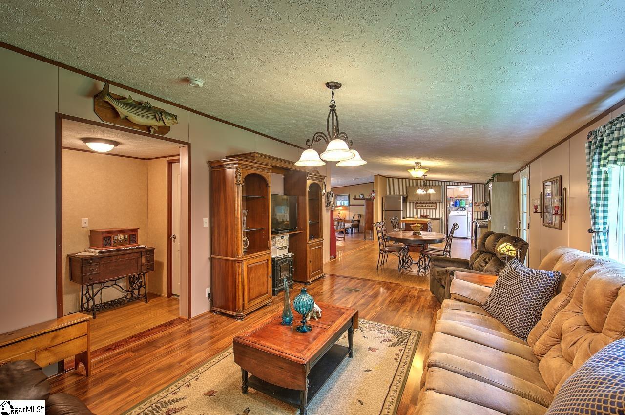 217 Sawmill Road Marietta, SC 29661 - Photo 25 of 34
