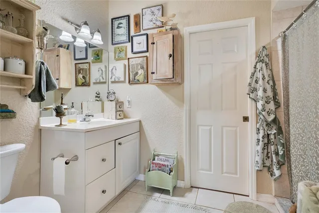 $850,000 | 5150 Banana Point Drive, Yalaha, FL 34797