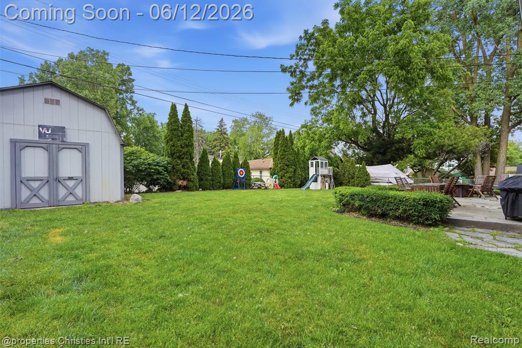 124 Rexton Street Novi, MI 48377 - Photo 34 of 44