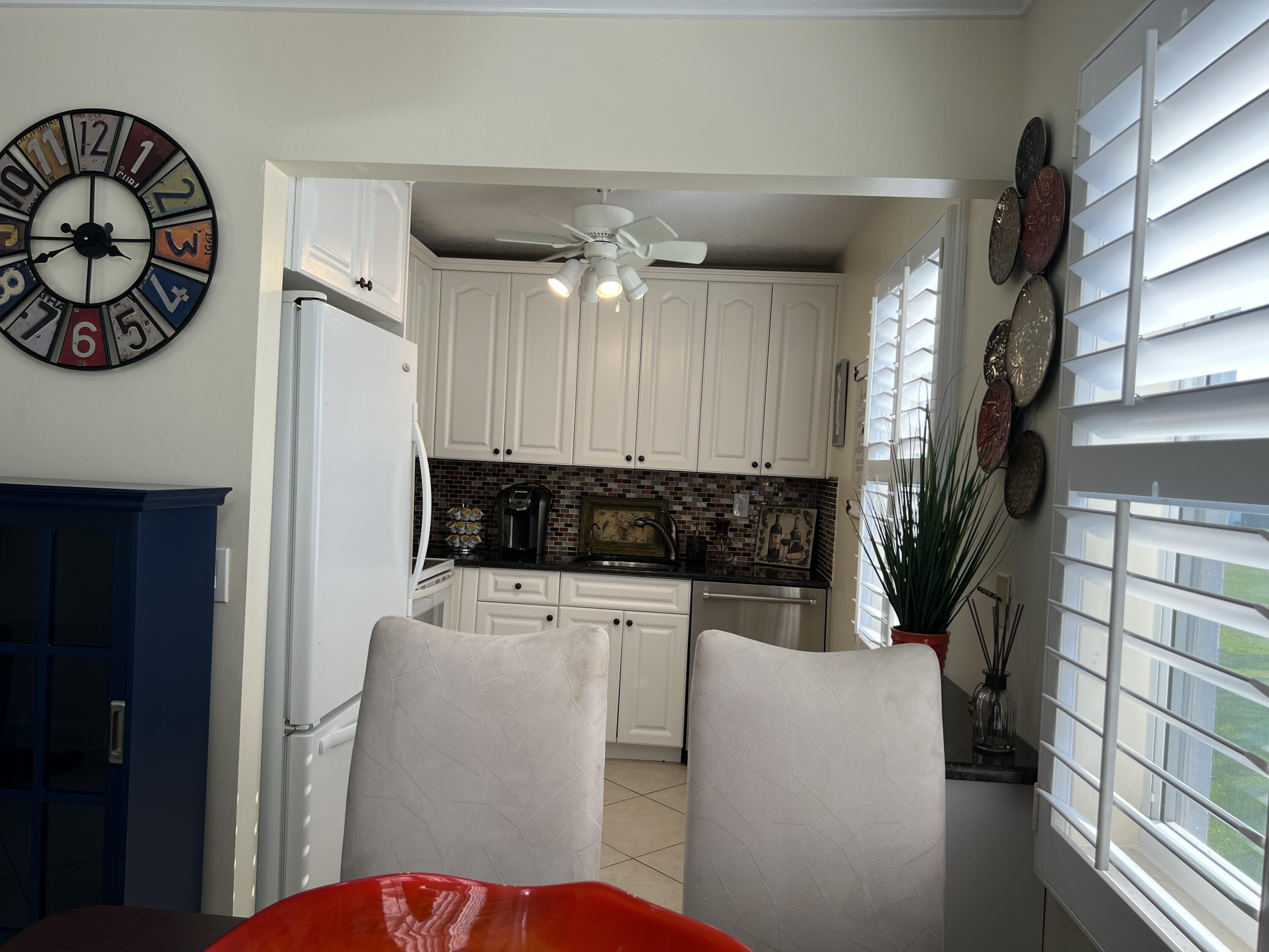 183 Normandy Lane Delray Beach, FL 33484 - Photo 26 of 80 4897FC12-FC57-41DD-BF21-FA225622B137