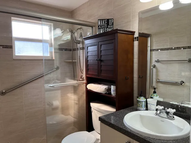 $1,950 | 183 Normandy Lane, Delray Beach, FL 33484