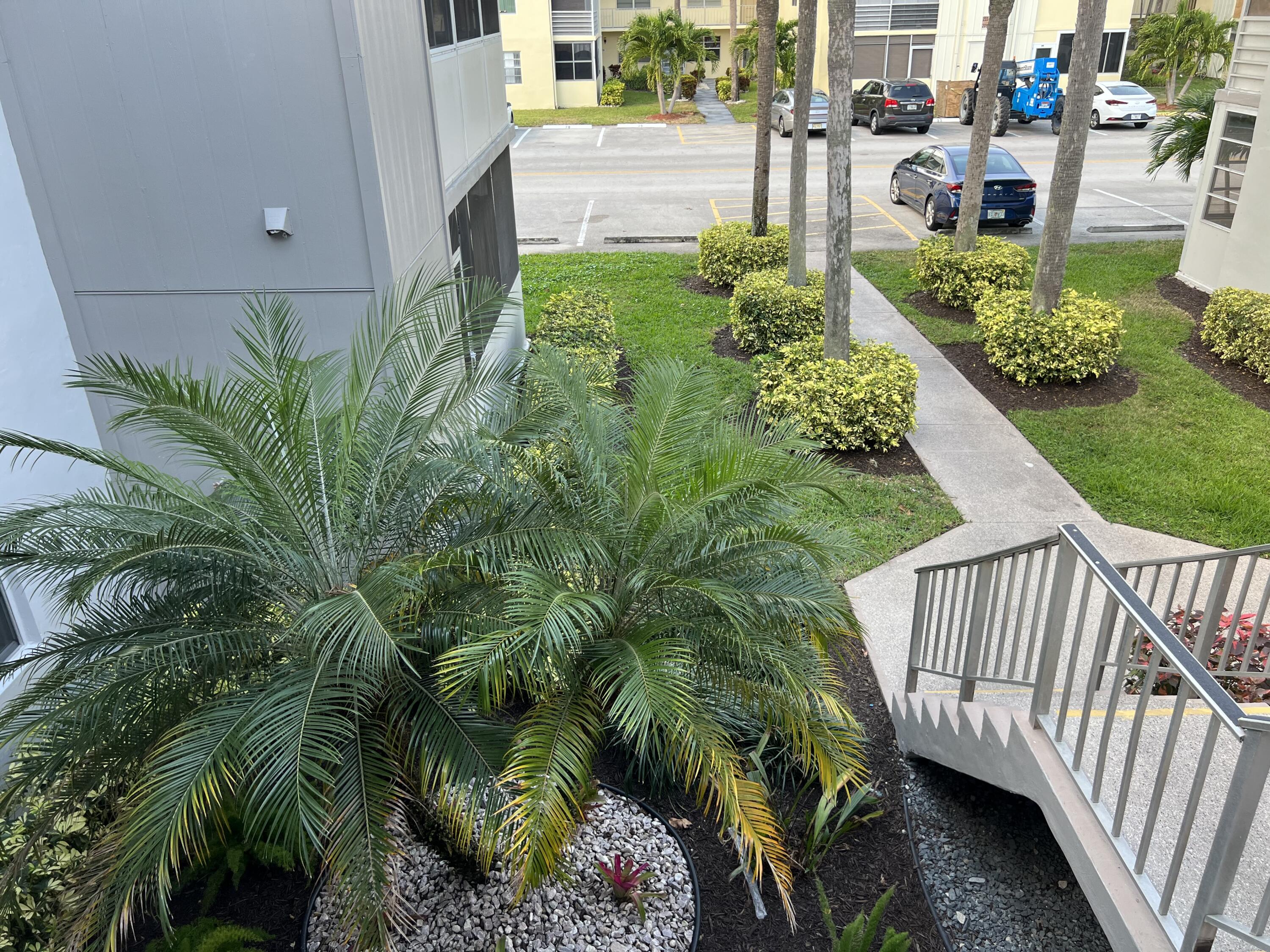 183 Normandy Lane Delray Beach, FL 33484 - Photo 52 of 80 457ACB89-6A70-4530-A82B-84C5D43E5EDA