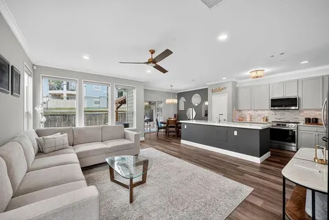 $420,000 | 2240 Oklahoma Avenue, Plano, TX 75074