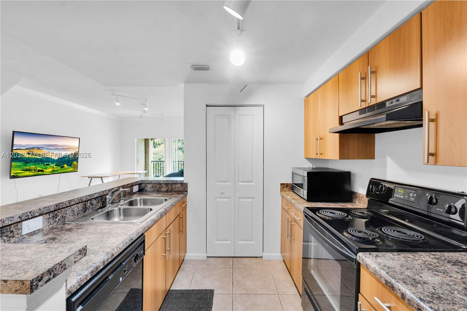 5880 West Sample Road, Unit 203 Coral Springs, FL 33067 - Photo 4 of 21
