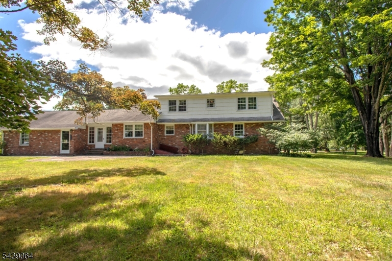 70 River Road Montague, NJ 07827 - Photo 5 of 40