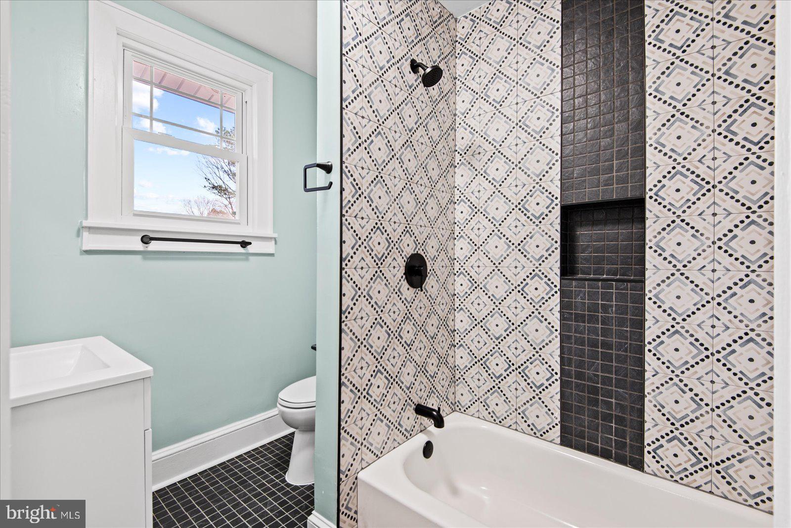 131 3rd Street Colonial Beach, VA 22443 - Photo 24 of 66 Bath 3