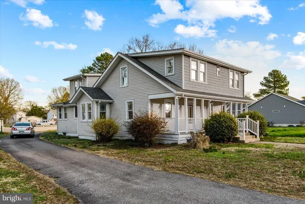 $634,000 | 131 3rd Street, Colonial Beach, VA 22443