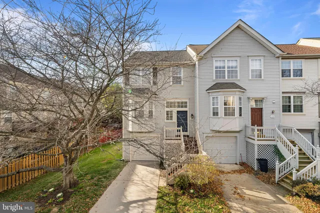 $2,700 | 115 Frazer Drive, Purcellville, VA 20132