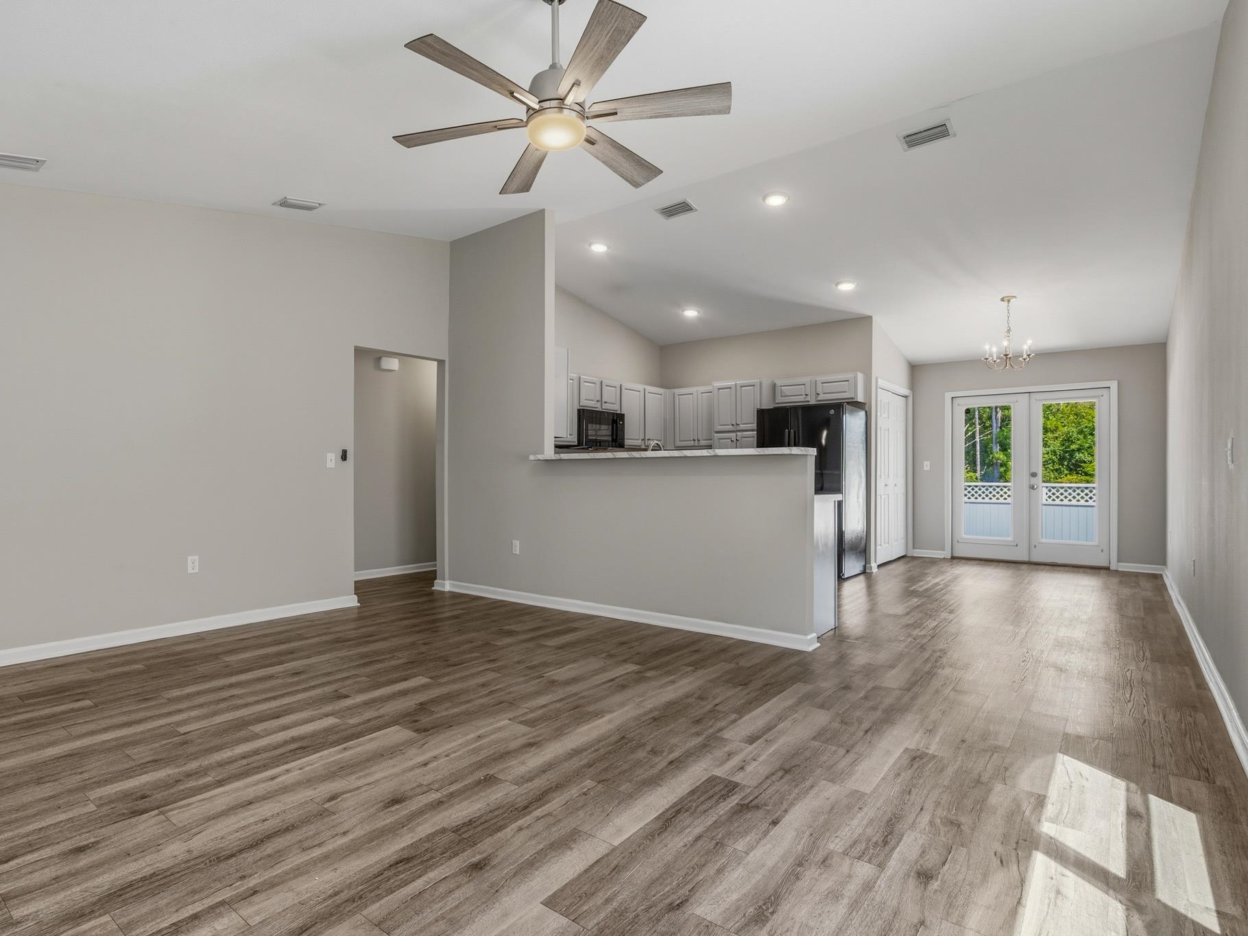 4561 Rivers Landing Drive Tallahassee, FL 32303 - Photo 5 of 47