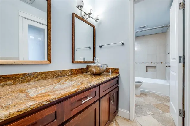 $2,650 | 3935 Buena Vista Street, Unit F, Dallas, TX 75204