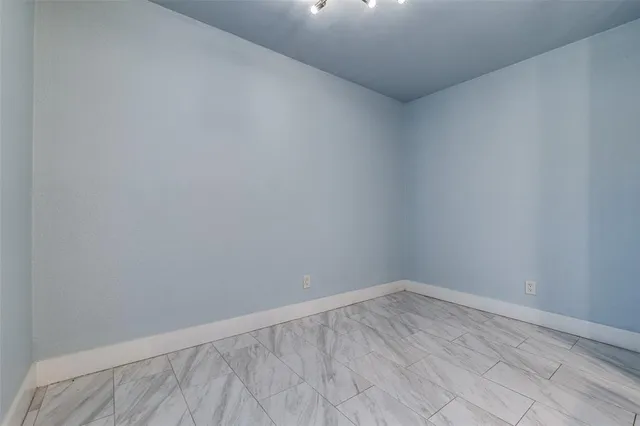 $2,650 | 3935 Buena Vista Street, Unit F, Dallas, TX 75204