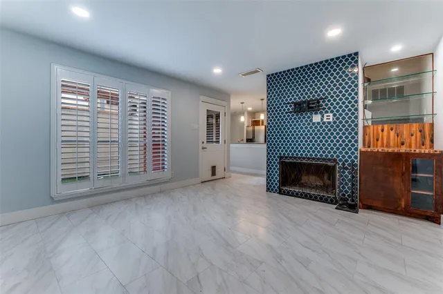 $2,650 | 3935 Buena Vista Street, Unit F, Dallas, TX 75204