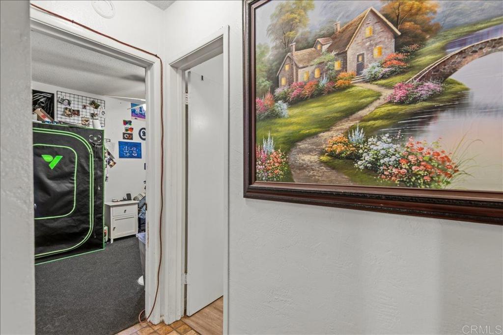 12828 Mapleview Street Lakeside, CA 92040 - Photo 13 of 33