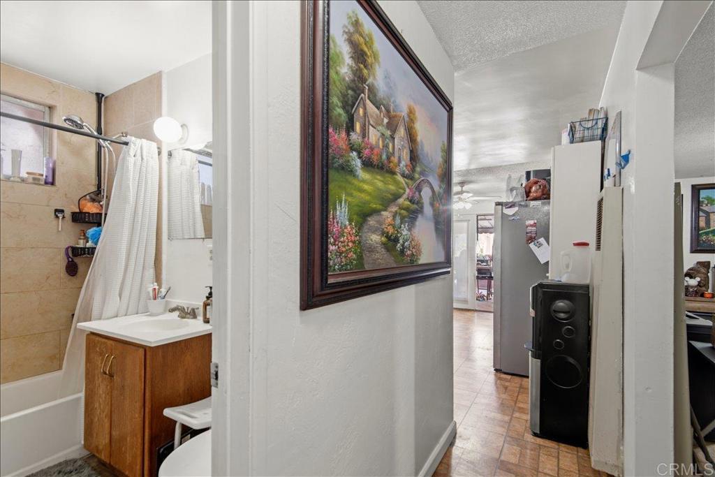 12828 Mapleview Street Lakeside, CA 92040 - Photo 18 of 33