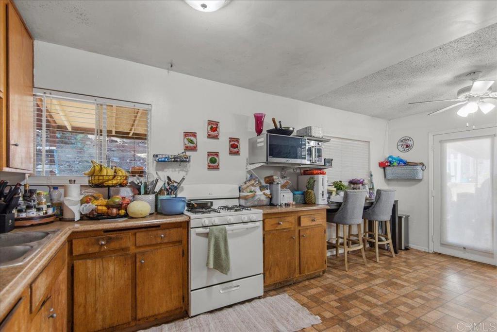 12828 Mapleview Street Lakeside, CA 92040 - Photo 19 of 33