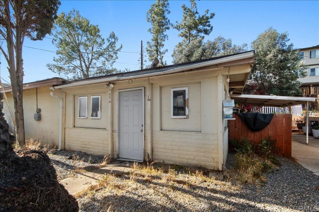 12828 Mapleview Street Lakeside, CA 92040 - Photo 6 of 36 a view of a house with yard and sitting area