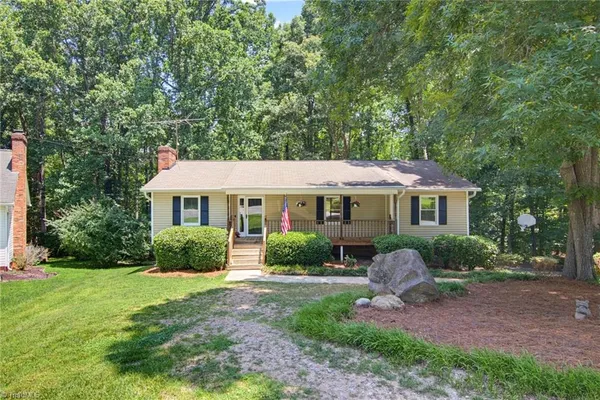 $350,000 | 370 Tamworth Drive, Clemmons, NC 27012