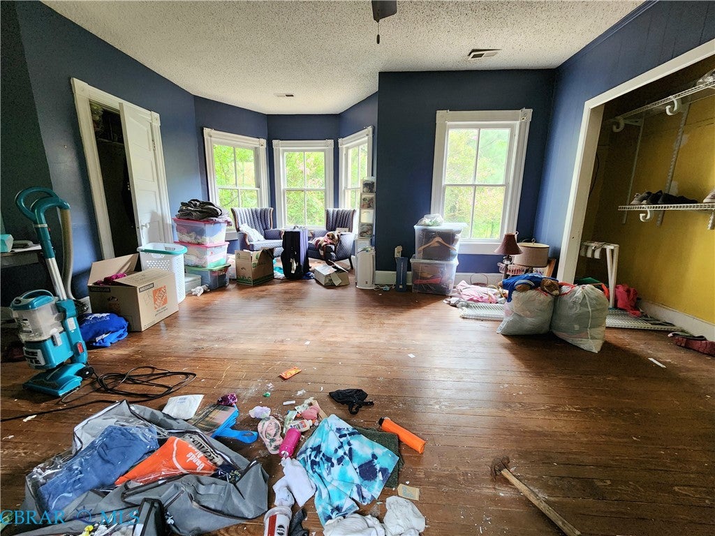 6477 Ware Neck Road Gloucester, VA 23061 - Photo 13 of 25 Gallery Image 13