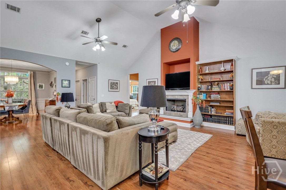 365 Barrington Ferry Road Midway, GA 31320 - Photo 12 of 54