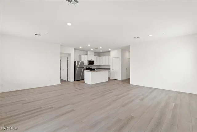 $407,900 | 2754 Amelia Pointe Street, Las Vegas, NV 89156