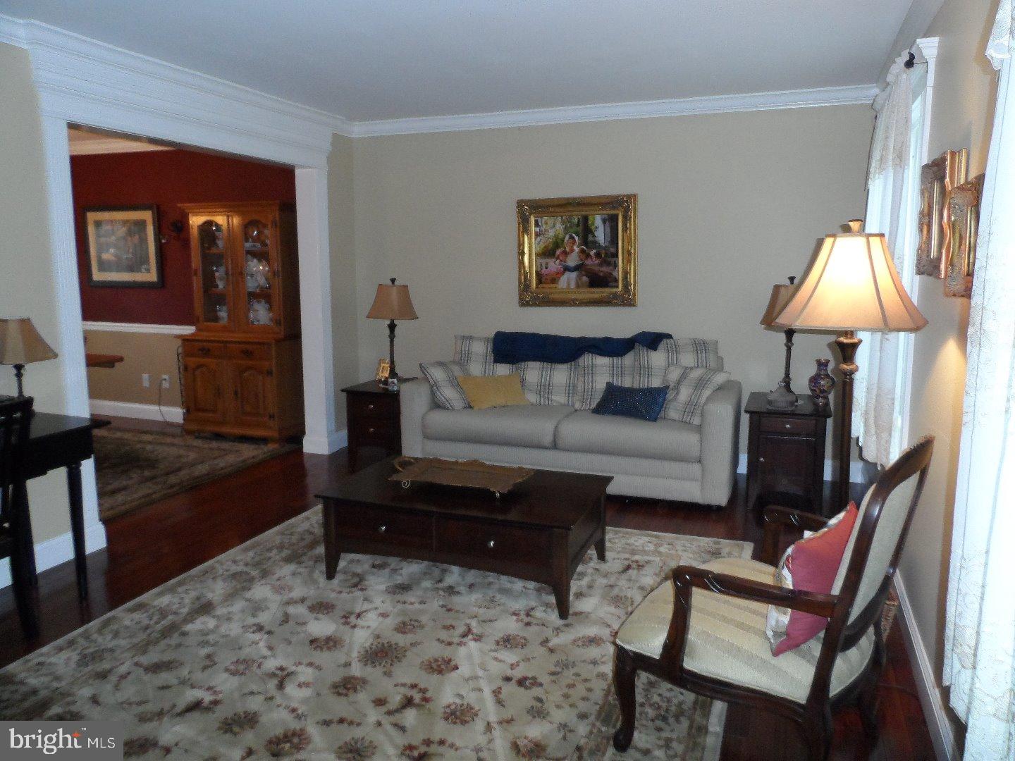 73 Heather Valley Road Holland, PA 18966 - Photo 3 of 22 Living Room