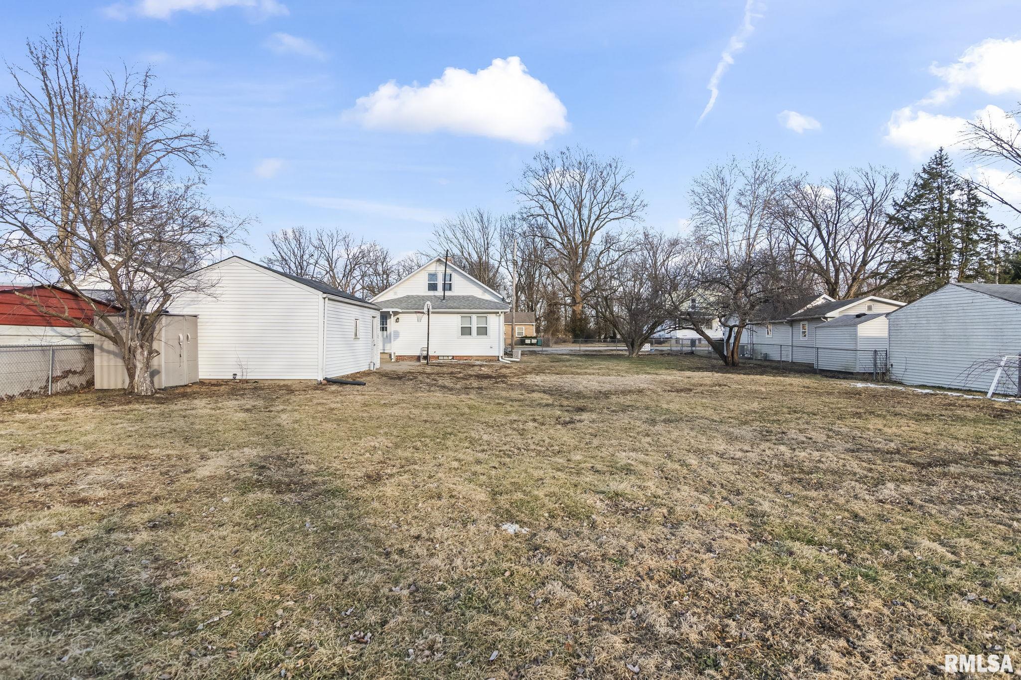 2827 South 16th Street Springfield, IL 62703 - Photo 31 of 34